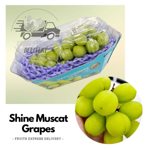 Shine muscat grapes