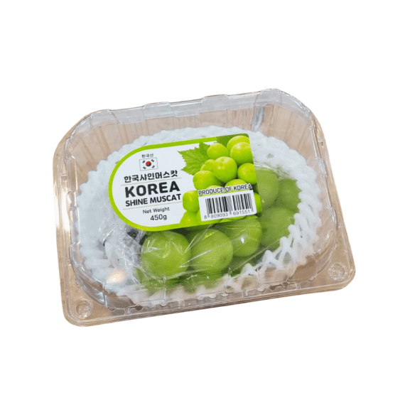 Korea shine muscat grapes